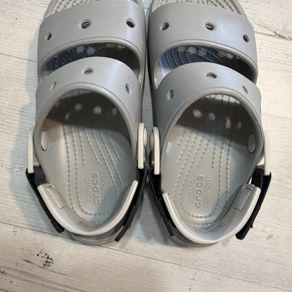 Crocs Classic All Terrain Strap Sandals Light Gray men 4 women's‎ 6